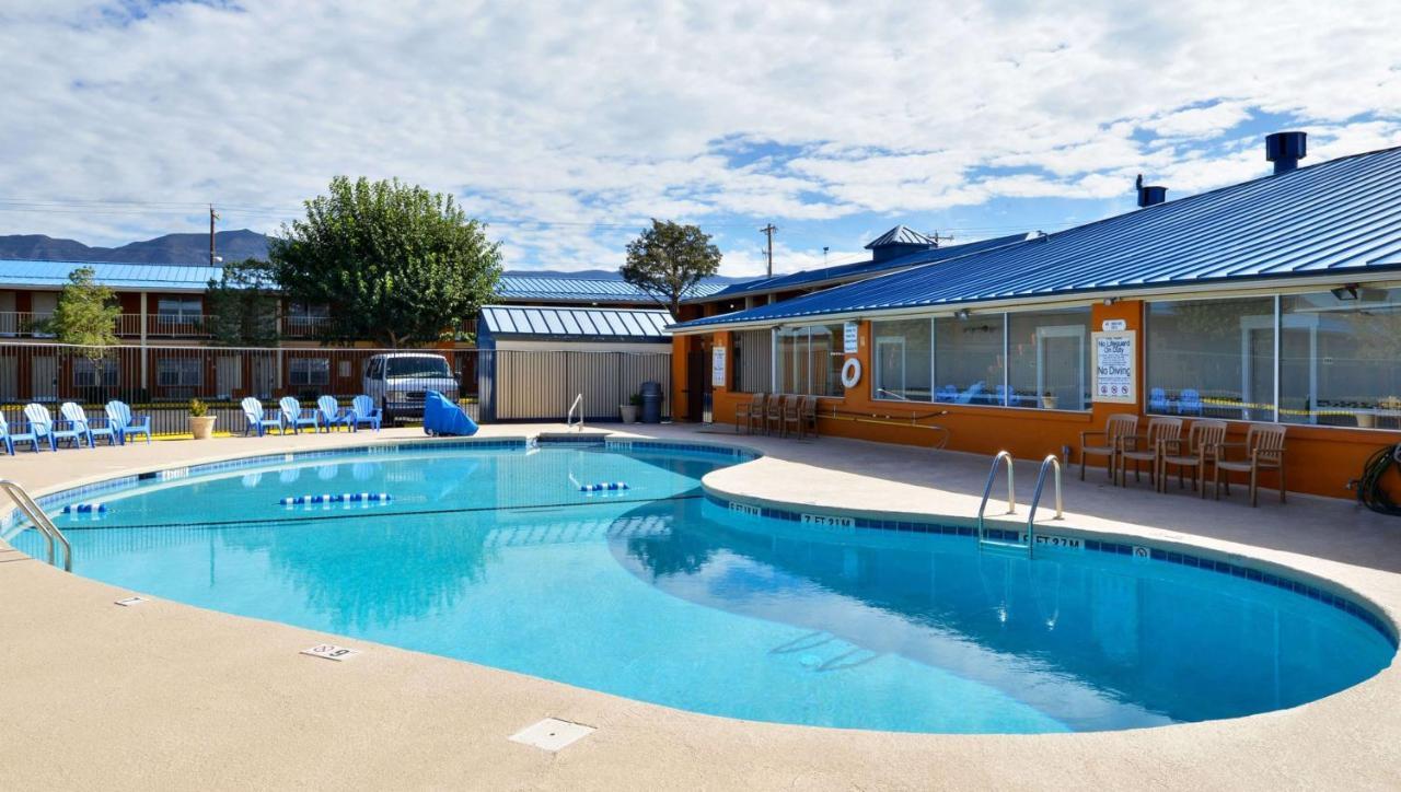 The Classic Desert Aire Hotel Alamogordo Εξωτερικό φωτογραφία