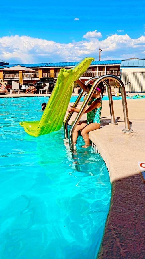 The Classic Desert Aire Hotel Alamogordo Εξωτερικό φωτογραφία
