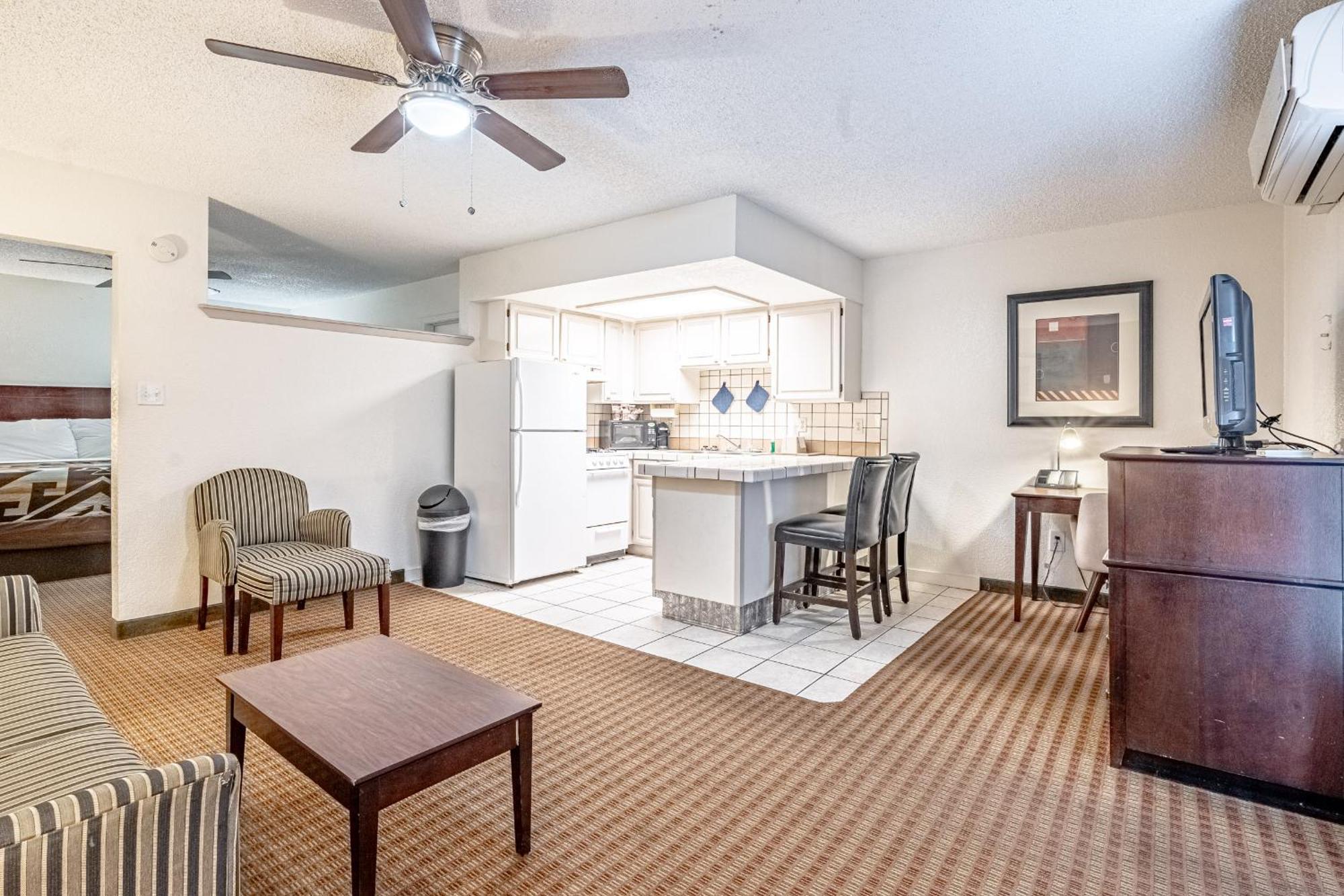 The Classic Desert Aire Hotel Alamogordo Εξωτερικό φωτογραφία